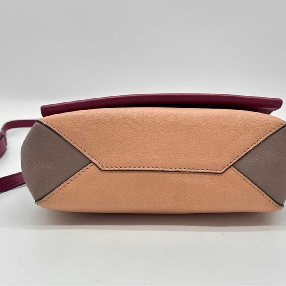 Louis Vuitton lockme shoulder bag crossbody - Picture 5 of 8